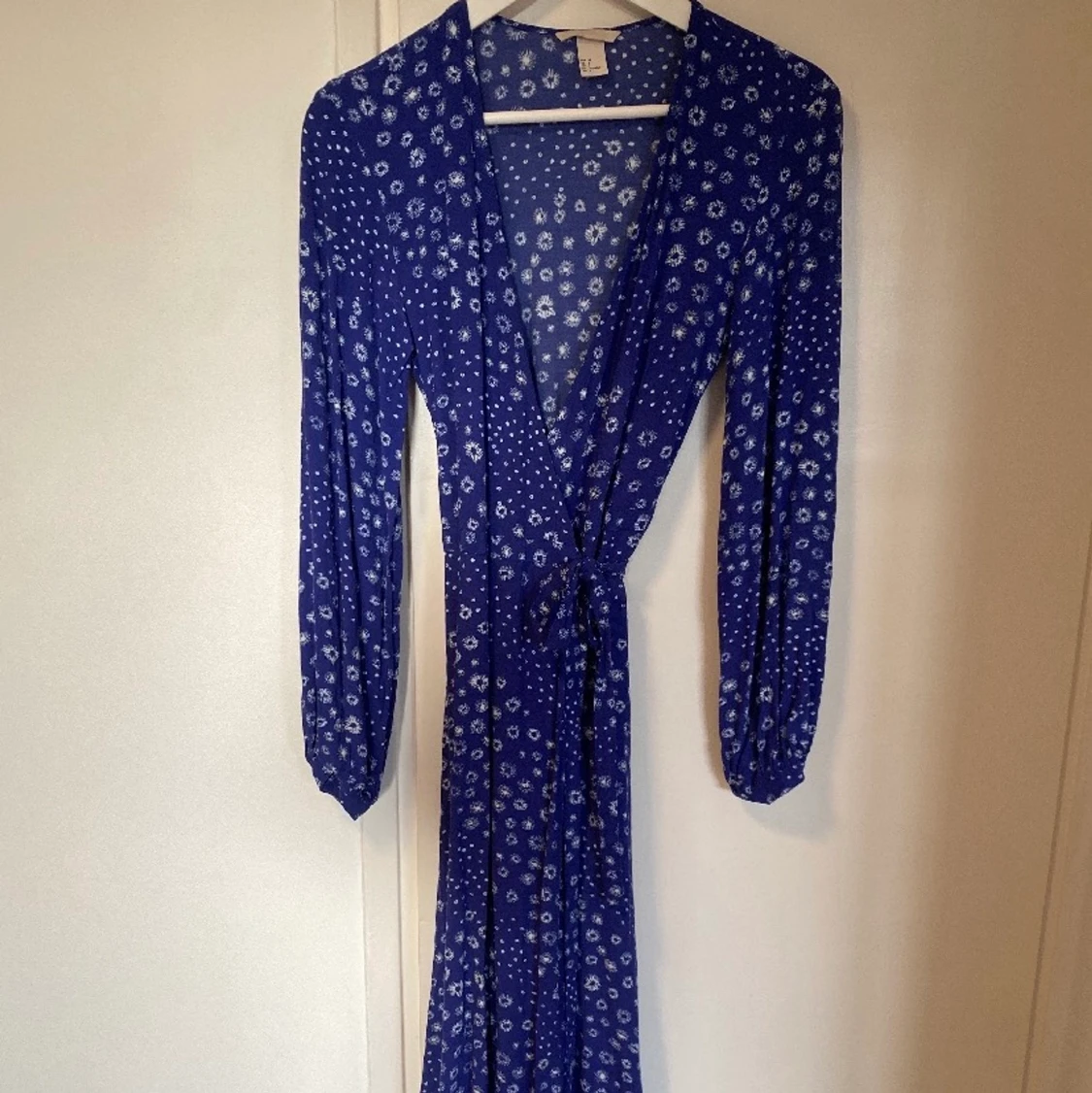 Blå klänning H&M trend XS - 90