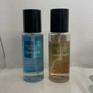 Två parfymer från VS som jag har köpt i maj. Coconut passion är använd då priset är 60kr, den blå är oanvänd då den kostar 70, båda två för 100! Frakt är 50kr!