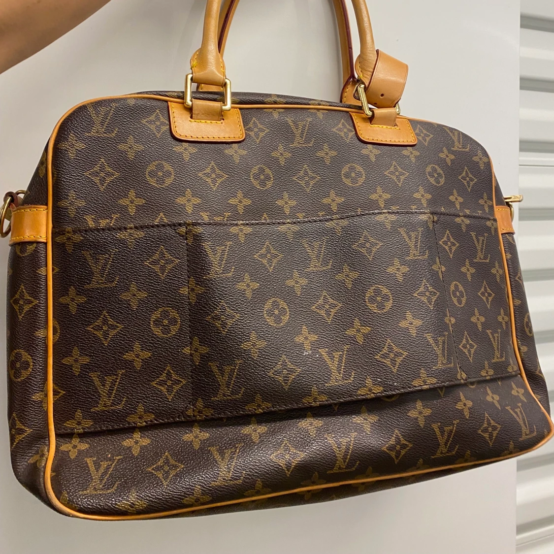 LV data/travel bag - 91