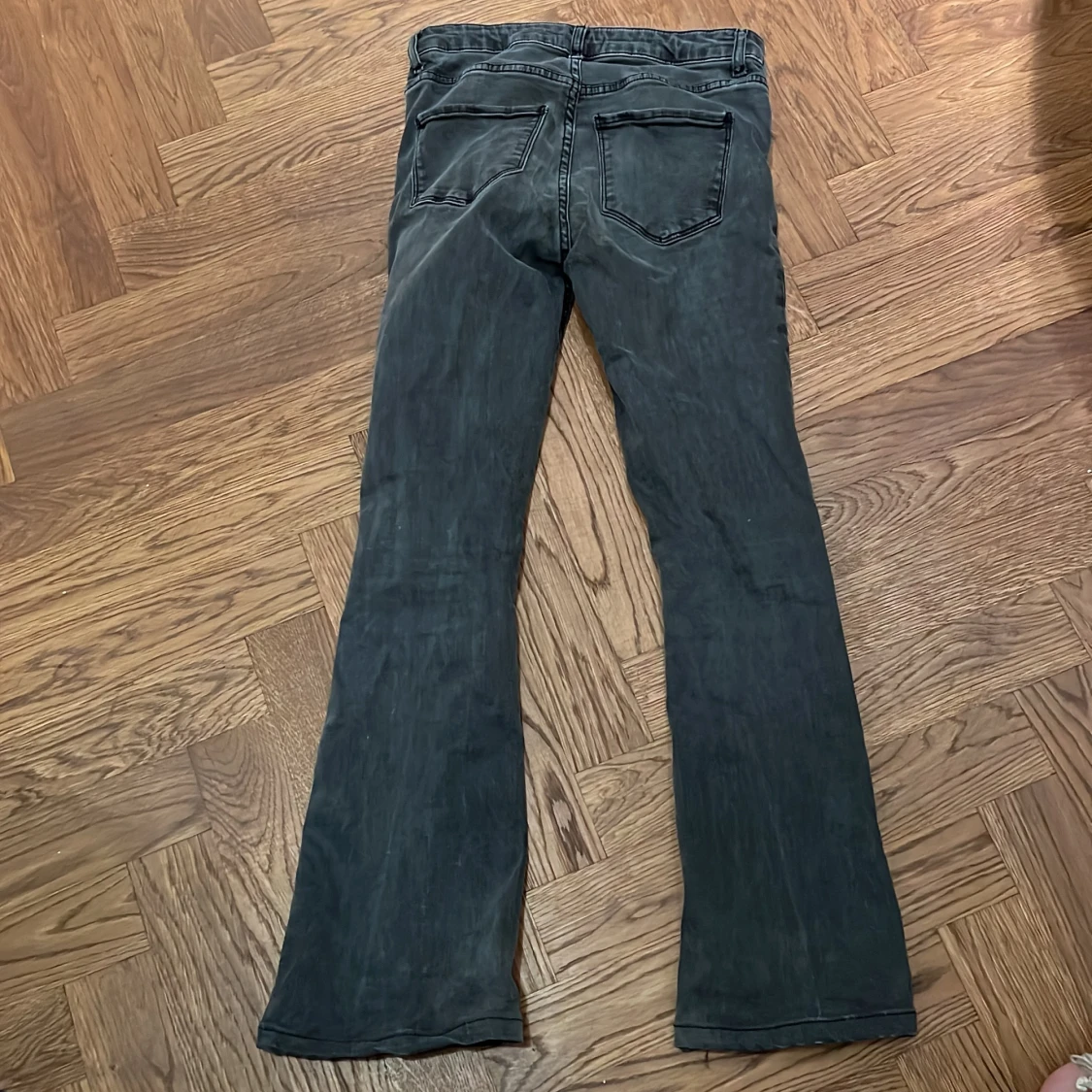 Lågmidjade slutsålda jeans - 91