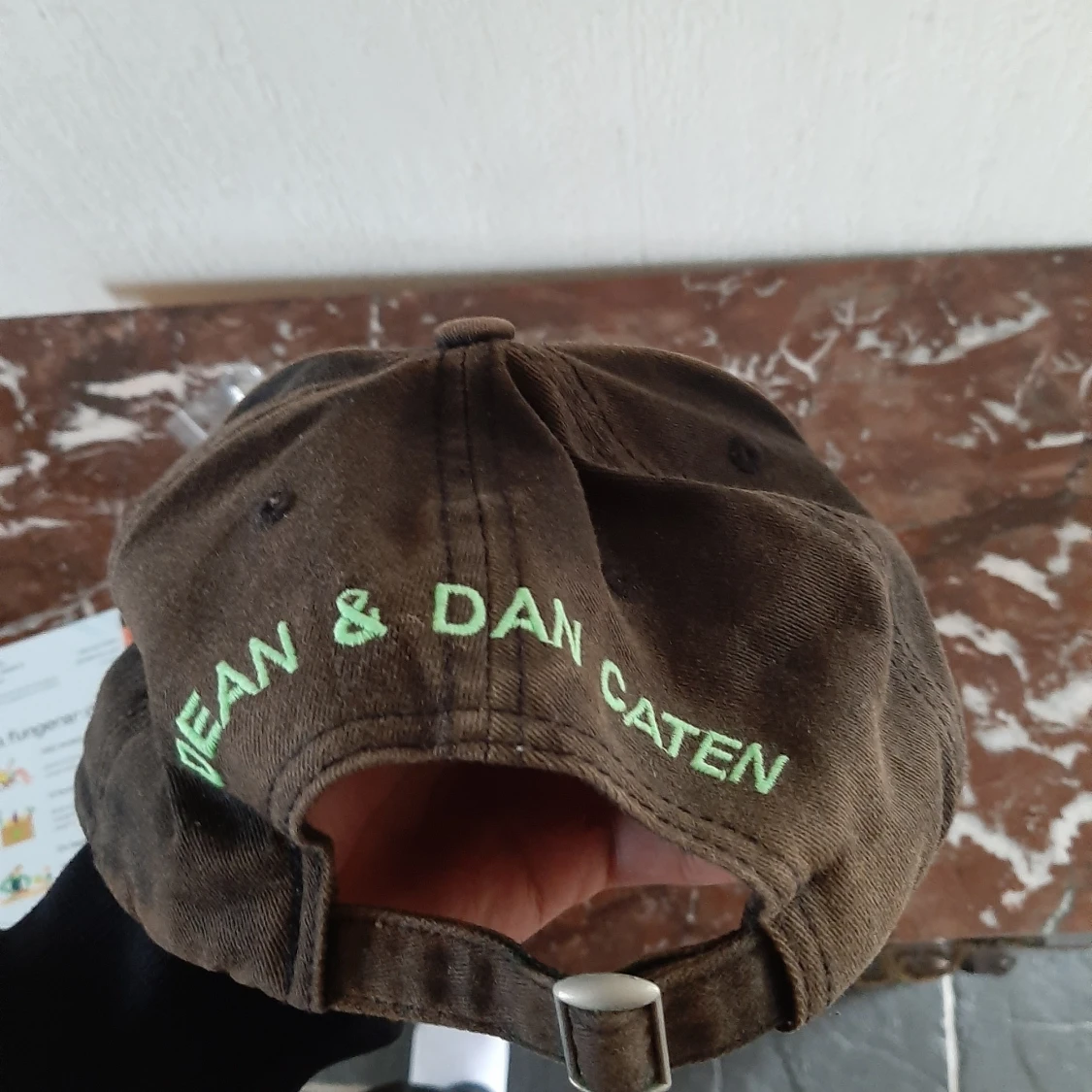 Dsquared2 keps  - 90