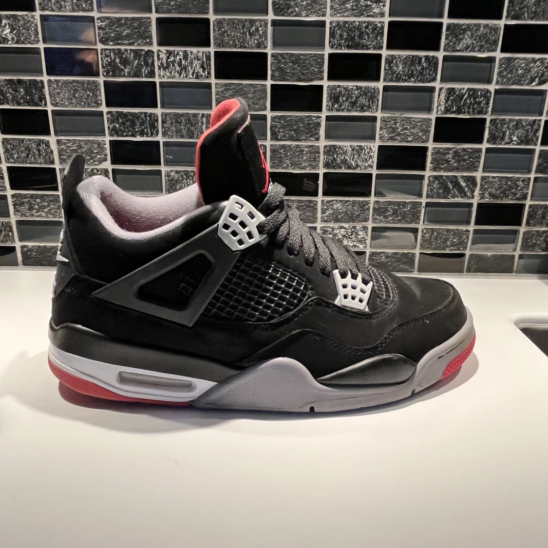 Jordan 4 bred  - 90