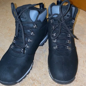 Timberlands  - Använda 3 ggr 