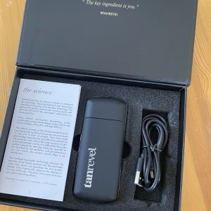 Tanrevel - Helt ny aldrig använd säljer då jag fick 2 i julklapp. ❤️ (obs vätskan följer inte med)