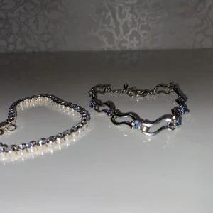 Helt nya armband  - Helt oanvända!!