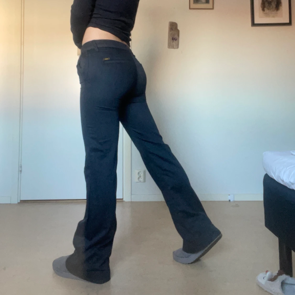 Gråa lågmidjade kostymbyxor - 90