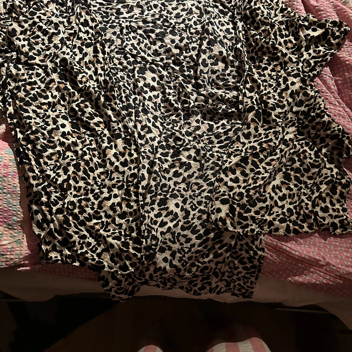 Leopard blus