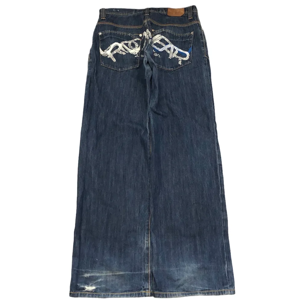 Vintage baggy jeans från märket Rocawear. Storlek 32x34. Fri frakt, använd gärna köp nu!. Jeans & Byxor.