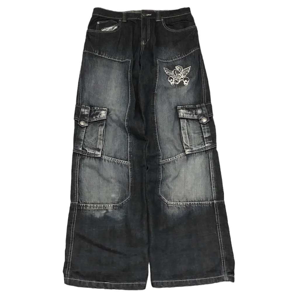 Feta vintage baggy jeans. Storlek 30x34, benöppning 25cm. Fri frakt, använd gärna köp nu! . Jeans & Byxor.
