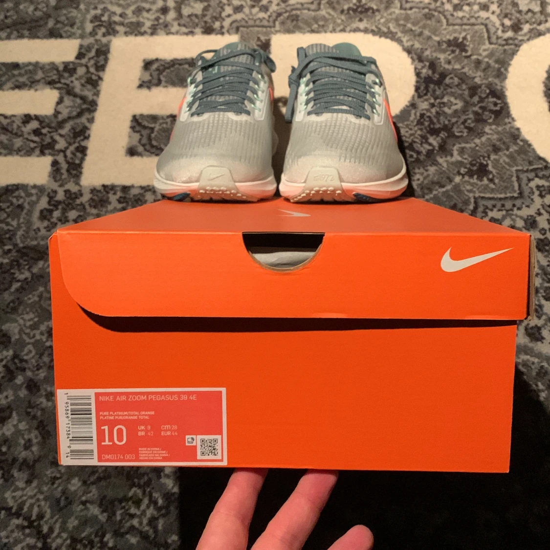 Nike Air Zoom Pegasus 39 Pure Platinum Total Orange - 90