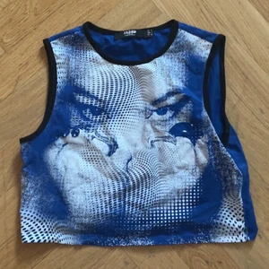 Jaded london topp - Snygg blå tröja från jaded london i storlek 40💙 köparen står för frakten 