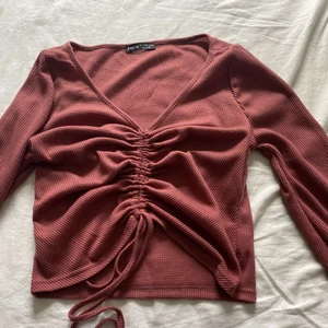 Tröja - Tröja storlek L. Frakt 66kr