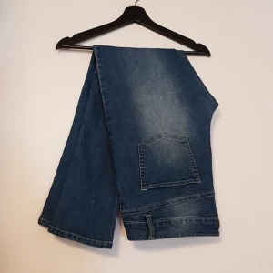 Ellos jeans - Ellos jeans. Oanvända.