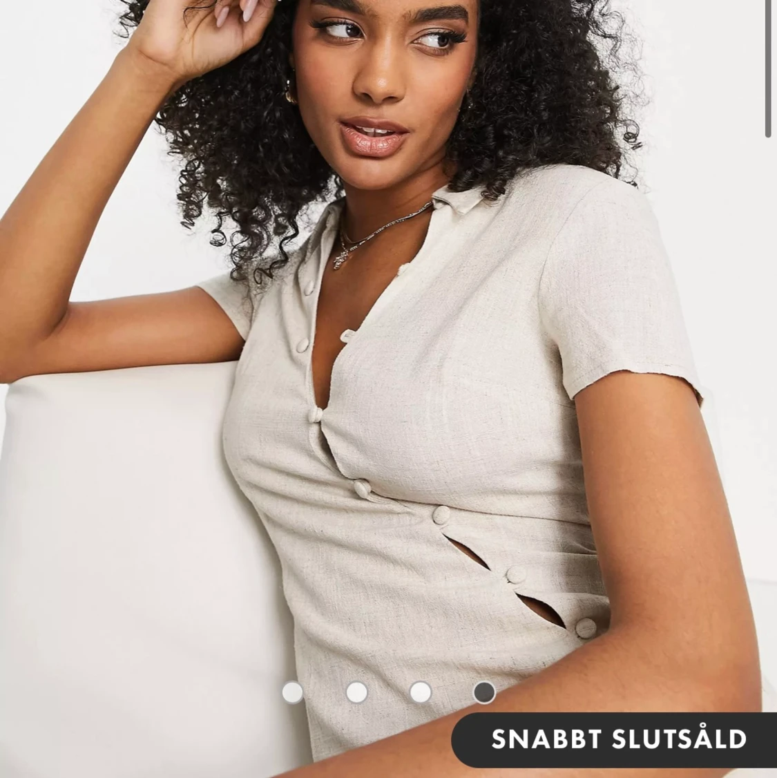 Klänning i linne material - 91