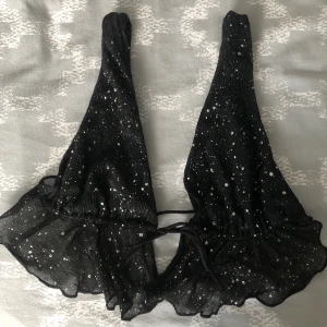 Topp - Jättefin topp med öppen rygg, Storlek M!