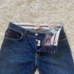 Tramarossa style leonardo  - Säljer mina tramarossa jeans style Leonardo. Endast använd fåtal gånger.  Nypris 3000