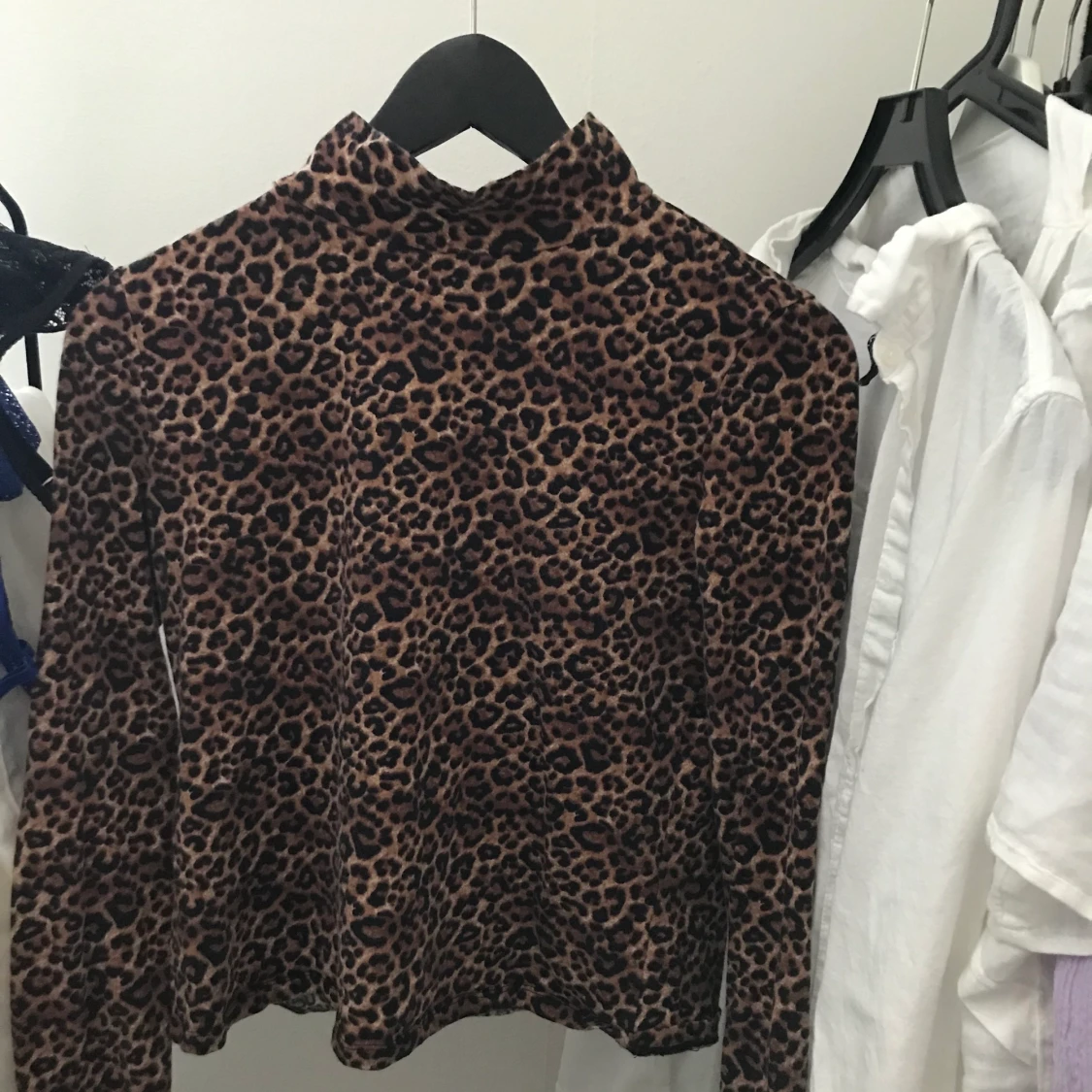 Mönstrad tröja med krage  - 90