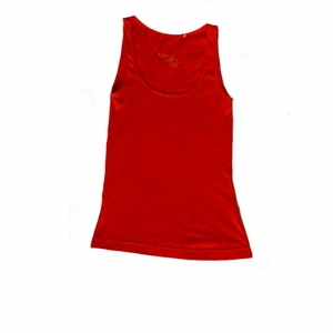 Rött linne - Snyggt rött linne, storlek xs 