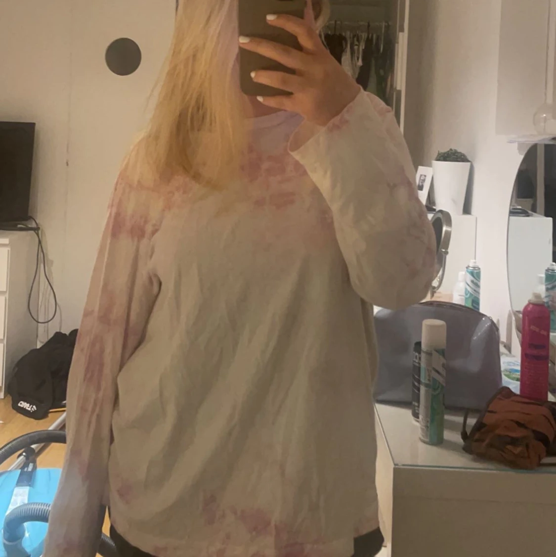 T-shirt från weekday 