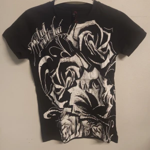 tjej t-shirt  - Metal mulisha 