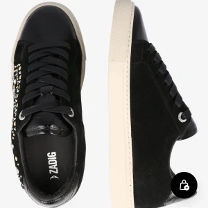 Zadig skor - Säljer dessa slutsålda jätte snygga svarta skor från Zadig & Voltaire 💕de är knappt använda 💓(Köptes för 4000 men säljer nu för 3000)