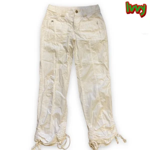 Vita byxor 🤍☺️ - Vita byxor 🤍☺️ size-36-38