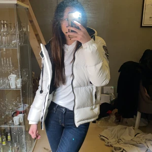 Jacka - Super snygg jacka ifrån swedish design i storlek xs🤍