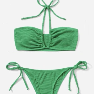Jätte gulligt bikini set💚 - Jätte gulligt och snyggt, köpt förra sommaren men kom aldrig till användning❤️ Storlek M<3 Tvättas såklart före frakt‼️