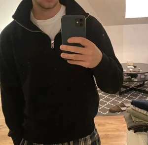 Half zip Weekday  - Half zip, aldrig använt. Weekday. Nypris: 500kr