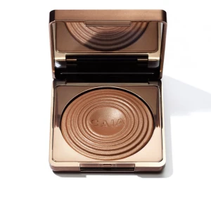 Caia antigua bronzer - Säljer min helt oanvända och oöppnade antigua bronzer då jag redan har en💕