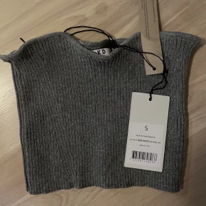 Bandeu topp - Helt ny grå från nakd