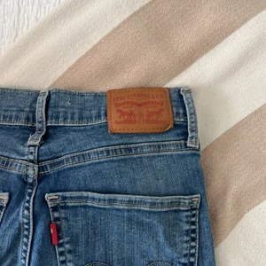 Levis jeans - Ett par mile high super skinny levis jeans! Använda men i bra skick! 