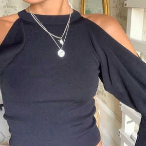 Zara topp - Snyggaste toppen från zara med off shoulder ärmar 😍❤️