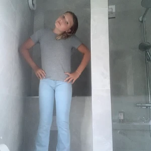 Blåa zara jeans stl 34 - Bra kvalete och nya