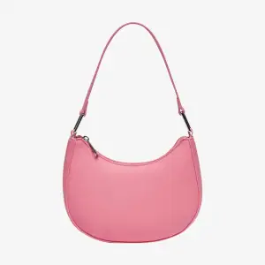 Superfin rosa pull&bear väska!! Säljer då jag inte fått användning för den, helt oanvänd. Köpt för 169. Fraktar endast 