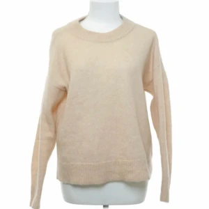 Stickad tröja  - Stickad tröja från hm💓fint skick