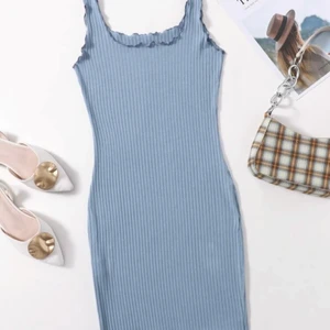 Klänning - Söt klänning från shein i storlek M💗