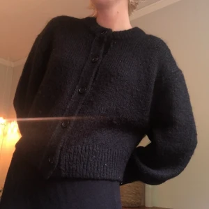 Stickad tröja Arket  - Arket stickad tröja, använd högst 5 gånger 