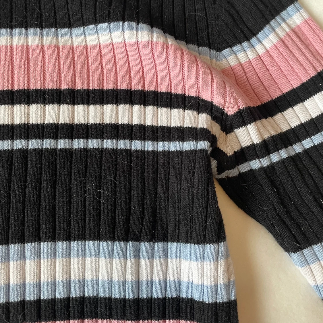 🌸 Tröja från Monki 🌸 - 91