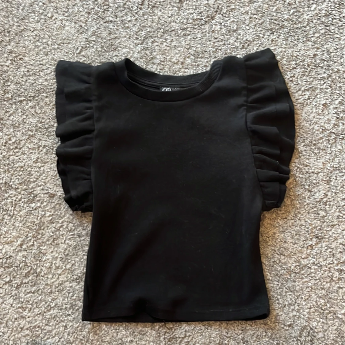 Volang topp från Zara - 90