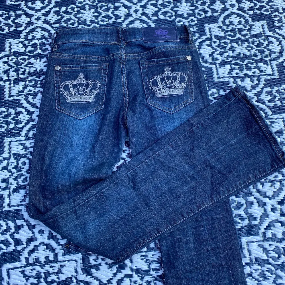❌ intresskoll❌ buda i kommentera säljer bara vid bra bud . Jeans & Byxor.