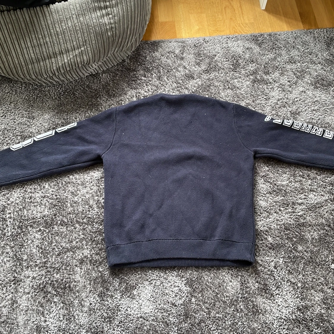 Weekday stickad tröja - 90