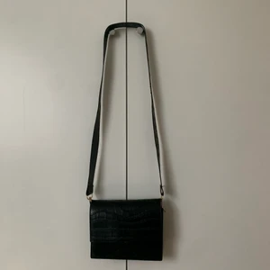 Oanvänd väska  - Oanvänd väska från SheIn, superfin!! 💕