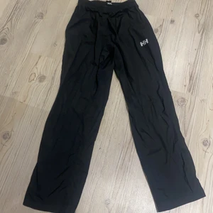 HH - Stretchig Svart