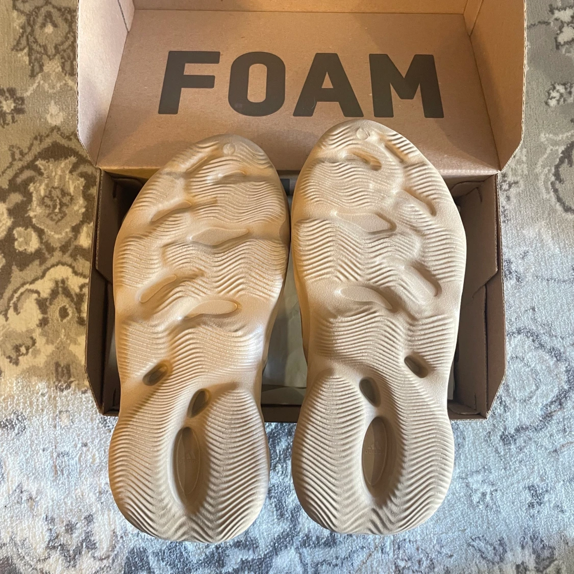 Yeezy foam runner  - 90