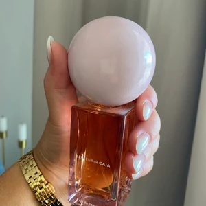 Caia parfym  - Oanvänd parfym från caia som inte säljs längre. Så passa på!!  50 ml 