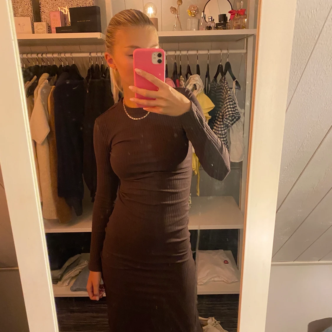 Klänning med slits, strl XS