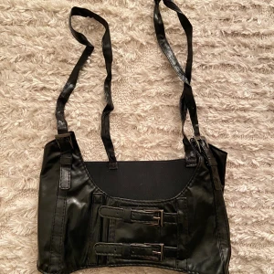 korsettbälte  - korsettbälte från shein, pirat liknande 