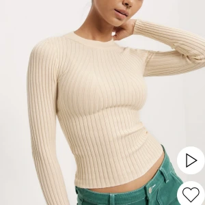 tröja  - beige tröja 