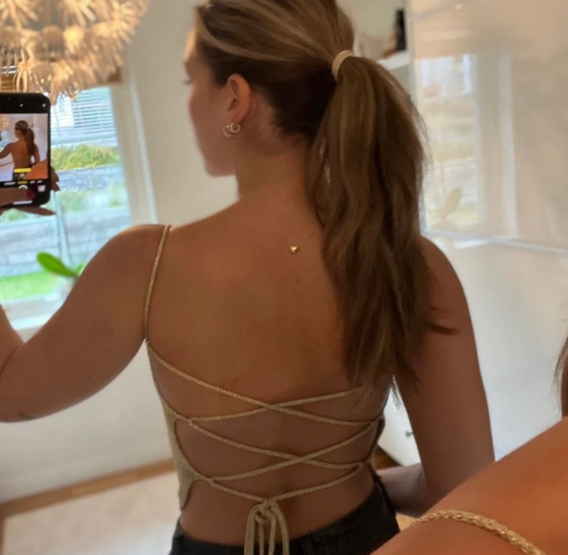 GULD GLITTRIG TOPP - 91